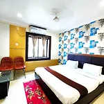Goroomgo Sai Sandpiper ! Puri গোরুমগো সাই স্যান্ডপাইপার! পুরী Near-Sea-Sight-Beach-And-Temple-Spacious-Room With-Wifi-Restaurant-And-Parking-Facilities-Prime-Location-Best Hotel In Puri