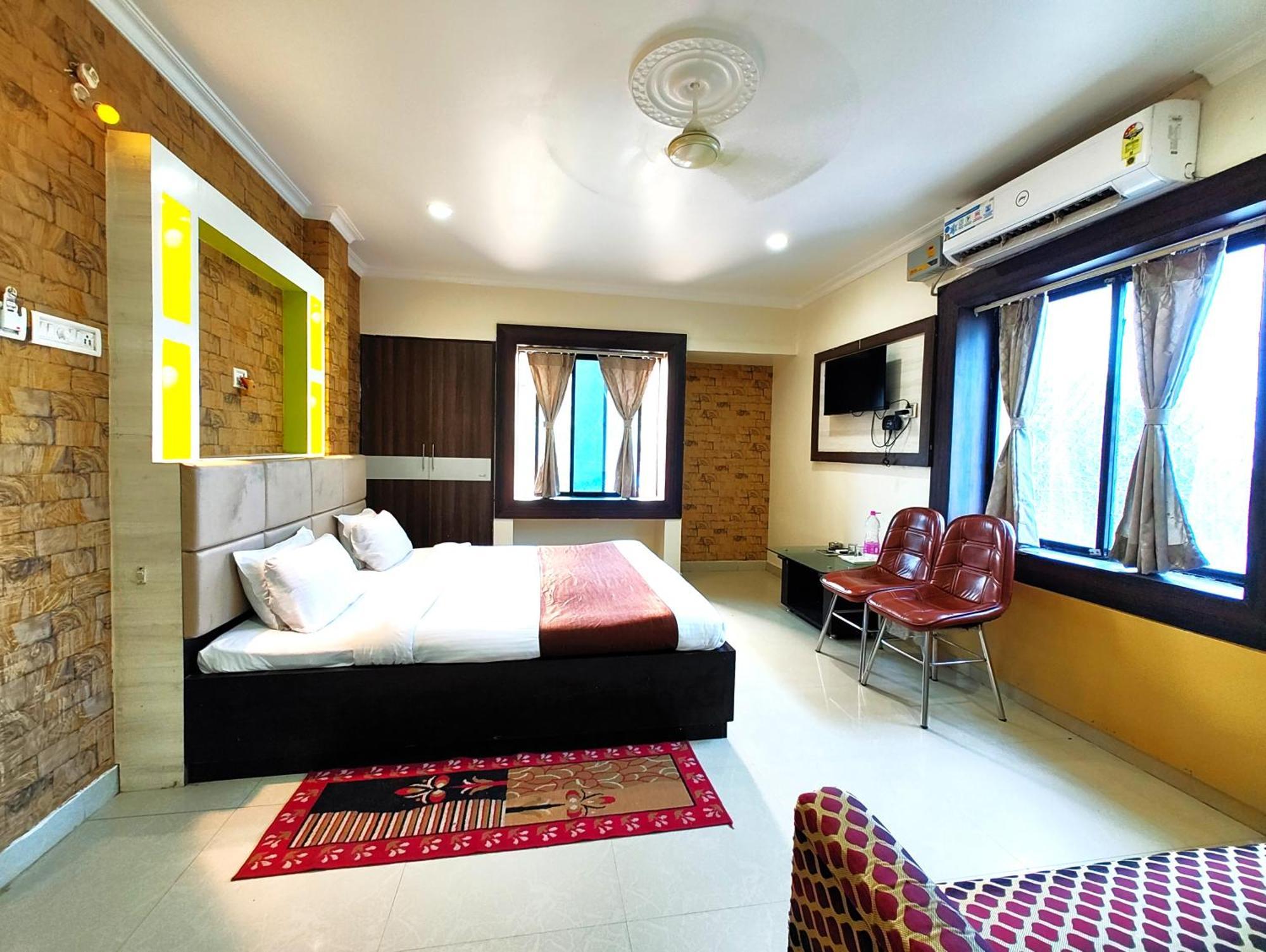 Goroomgo Sai Sandpiper ! গোরুমগো সাই স্যান্ডপাইপার! পুরী Near-sea-sight-beach-and-temple-spacious-room With-wifi-restaurant-and-parking-facilities-prime-location-best In Hotel Puri